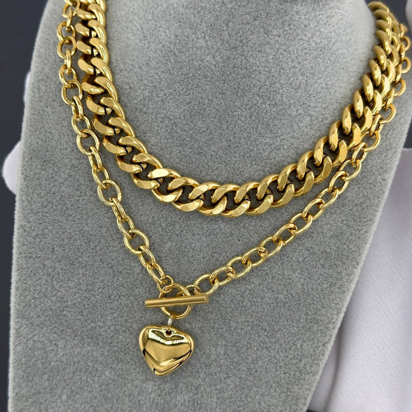 Collar “Corazón” – Acero chapado en oro de 18K