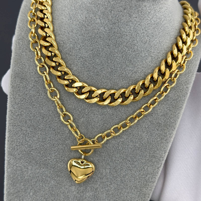 Collar “Corazón” – Acero chapado en oro de 18K