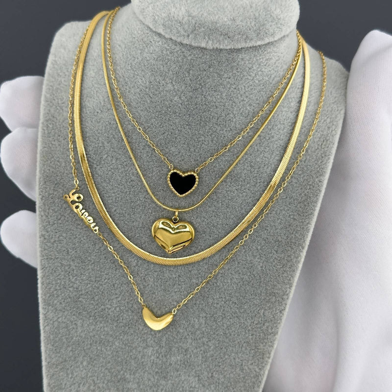 Collar "Corazón/Love" - Acero chapado en oro de 18K