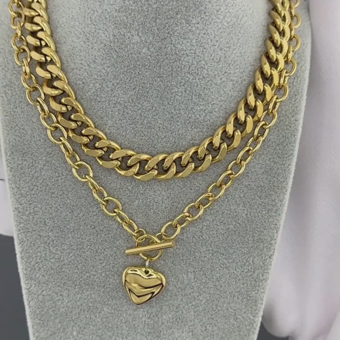 Collar “Corazón” – Acero chapado en oro de 18K